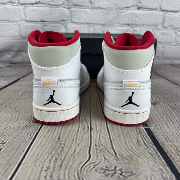 Nike Air‎ Jordan 1 Mid WB Hare Men’s Size 8 2015 NEW WITH BOX - Picture 6 of 11